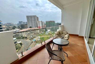 Furnished 2 Bed Apartment with En Suite in Parklands