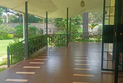 4 Bed Townhouse with En Suite in Westlands Area