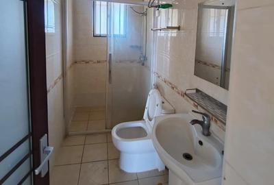 2 Bed Apartment with Swimming Pool in Kilimani