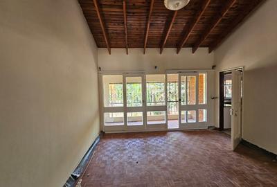 4 Bed House with En Suite in Runda - 4