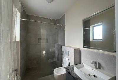 3 Bed Apartment with En Suite at General Mathenge - 4