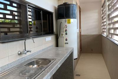 3 Bed Apartment with En Suite in Nyali Area