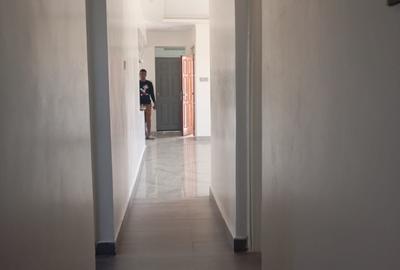 3 Bed Apartment with En Suite in Syokimau - 4