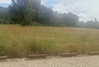 Land in Karen