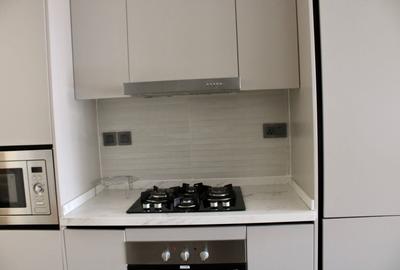 Furnished 2 Bed Apartment with En Suite in Riverside - 2