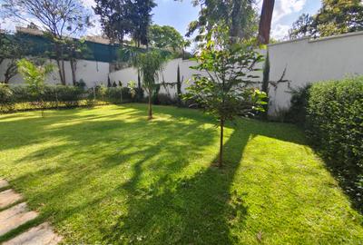 5 Bed Townhouse with En Suite at Lavington Green - 2