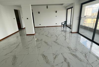 Serviced 3 Bed Apartment with En Suite in Kileleshwa - 3