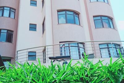 2 Bed Apartment with En Suite at Off Rhapta Road - 4