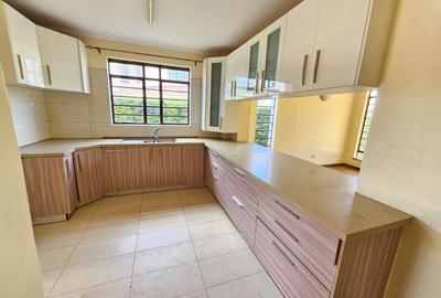 4 Bed House with En Suite in Kiambu Road