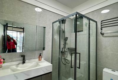 2 Bed Apartment with En Suite in Lavington - 2