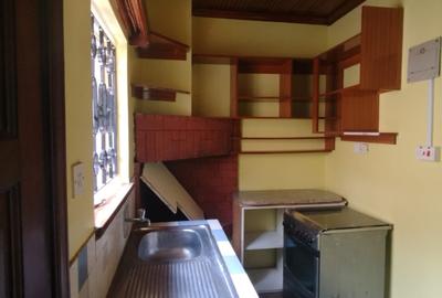 2 Bed House with En Suite in Karen - 3