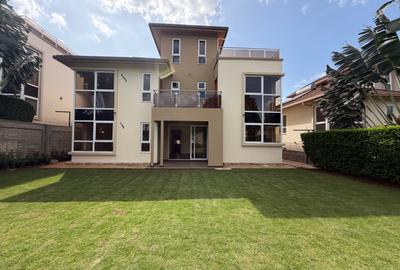 4 Bed Villa with En Suite in Kiambu Road - 2