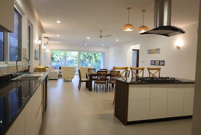 2 Bed Apartment with En Suite in Nyali Area - 2
