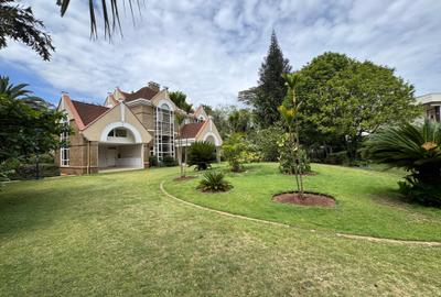 5 Bed Villa with Swimming Pool in Muthaiga