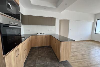 2 Bed Apartment with En Suite in Kilimani - 2