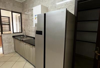 3 Bed Apartment with En Suite in General Mathenge - 4
