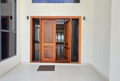 6 Bed Townhouse with En Suite at Loresho Ridge - 2