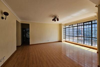 3 Bed Apartment with En Suite in Lavington - 3