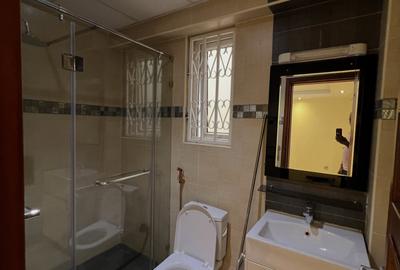 5 Bed Townhouse with En Suite at Convent Drive - 4