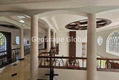 5 Bed House with En Suite in Nyari - 3