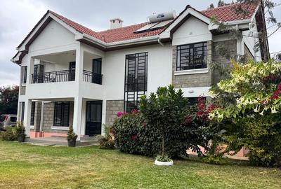 5 Bed Townhouse at Near Galleria Mall - 2