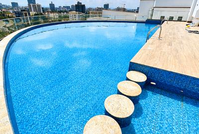 4 Bed Apartment with En Suite in Riverside - 2