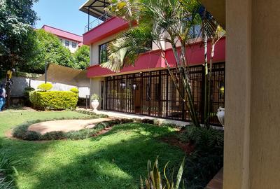 5 Bed Townhouse with En Suite in Lavington