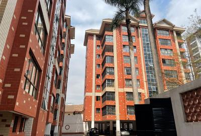 3 Bed Apartment with En Suite in Kileleshwa