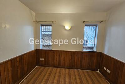4 Bed Townhouse with En Suite in Spring Valley