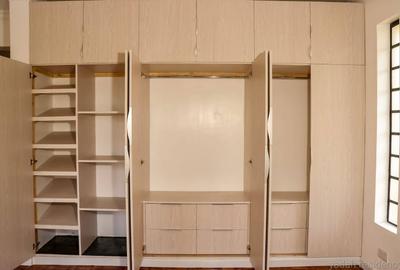 4 Bed Townhouse with En Suite in Ngong - 3