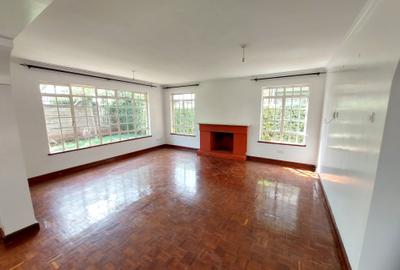 4 Bed Townhouse with En Suite in Runda