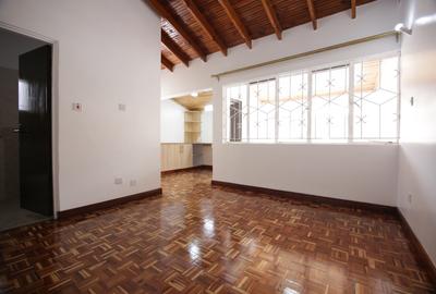 4 Bed Townhouse with En Suite in Lavington