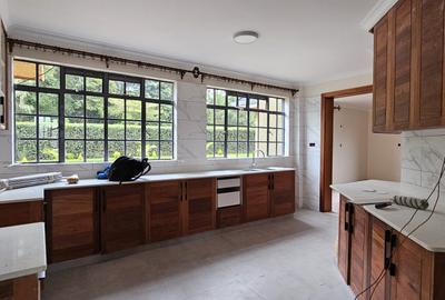5 Bed Townhouse with En Suite at Windy Ridge