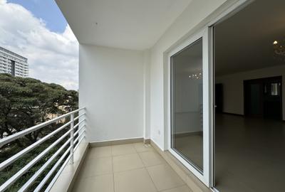 3 Bed Apartment with En Suite in Kilimani