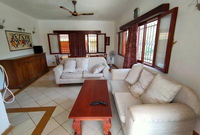 4 Bed House with Swimming Pool in Malindi