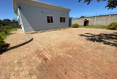 2 Bed House with En Suite in Runda