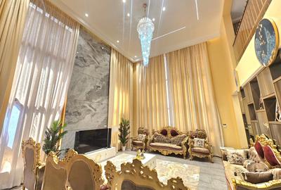 6 Bed Townhouse with En Suite in Lavington - 4