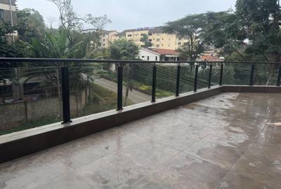 3 Bed Apartment with En Suite in Westlands Area - 2