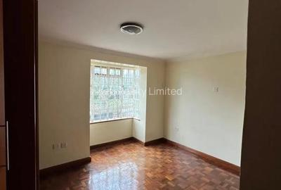4 Bed Townhouse with En Suite in Kileleshwa - 4