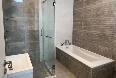 3 Bed Apartment with En Suite at Nyeri Road - 4
