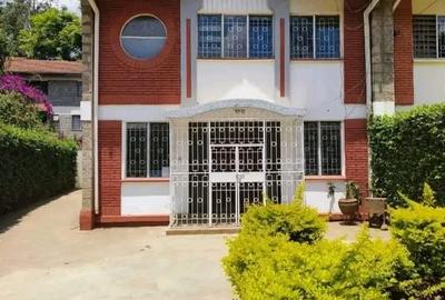 4 Bed Townhouse with En Suite at Kiliman