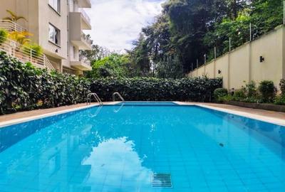 3 Bed Apartment with En Suite in Lavington