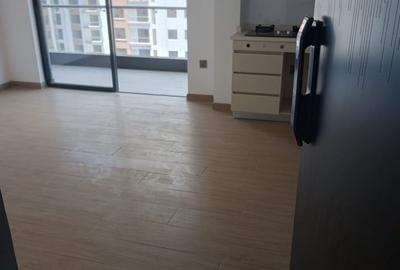 1 Bed Apartment with Swimming Pool in Kilimani - 2