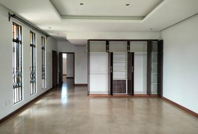 4 Bed Townhouse with Swimming Pool at Rosyln Academy And Braeburn Garden Estate School - 4