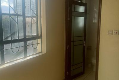 2 Bed Apartment with En Suite at Valley Arcade - 4