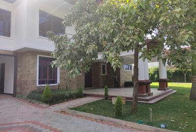 5 Bed House with En Suite in Karen