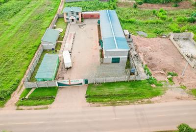 Commercial Property with Backup Generator at Lussingetti