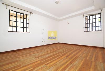 5 Bed Townhouse in Kitisuru