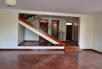 4 Bed Townhouse with En Suite at Lavington Green - 4