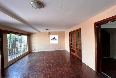 4 Bed Townhouse with En Suite in Westlands Area - 2